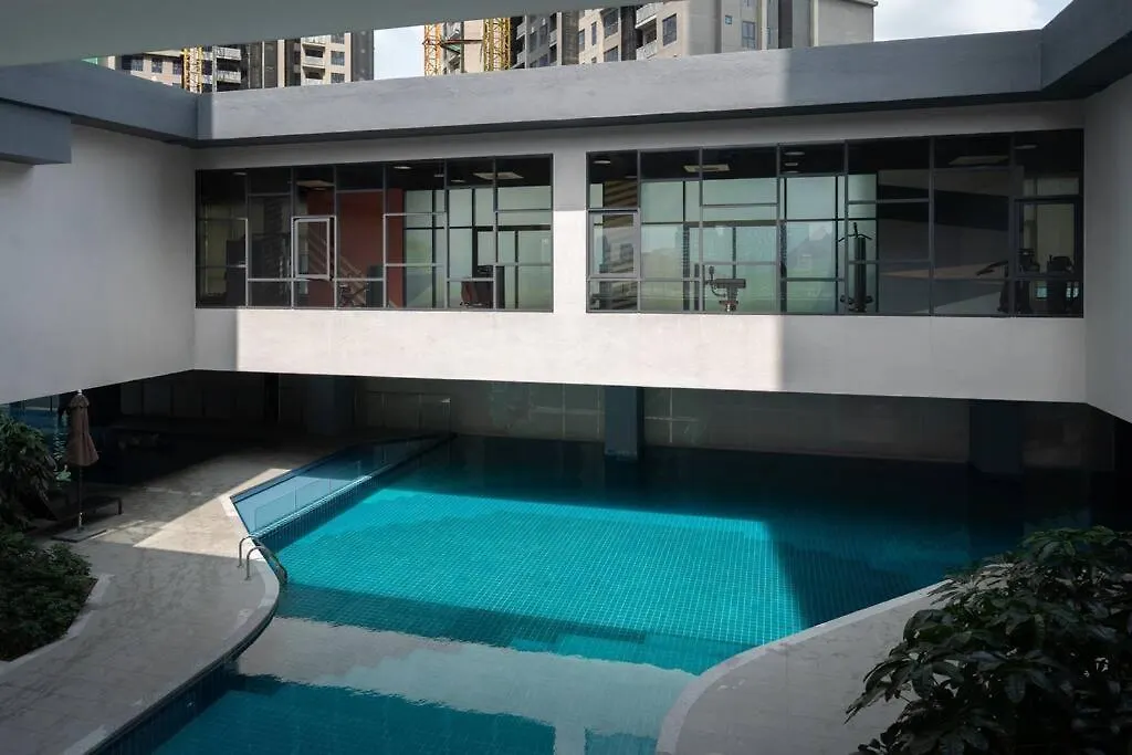 Entire Unit In Kuala Lumpur Daire 0*,